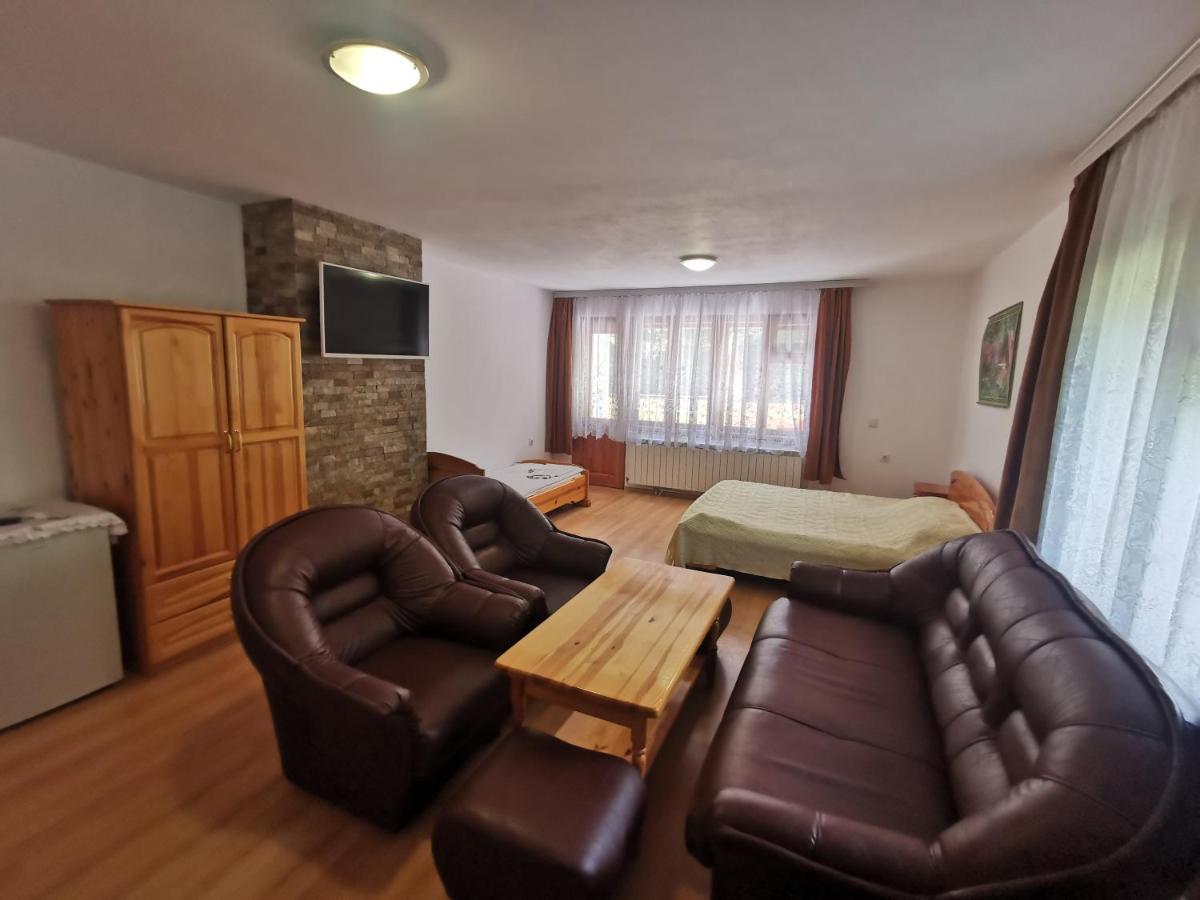 Къща За Гости "Марина Ливада" Velingrad Extérieur photo