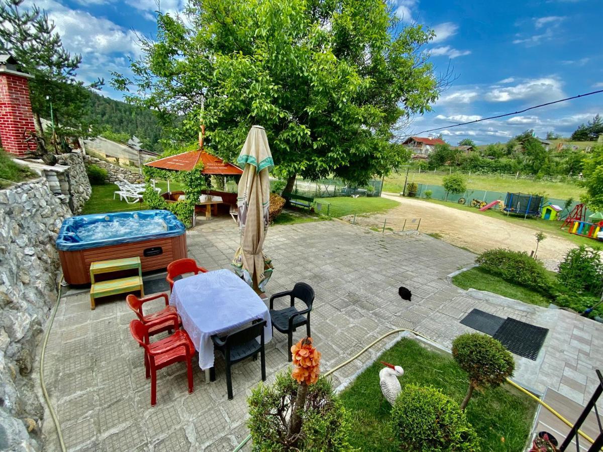 Къща За Гости "Марина Ливада" Velingrad Extérieur photo