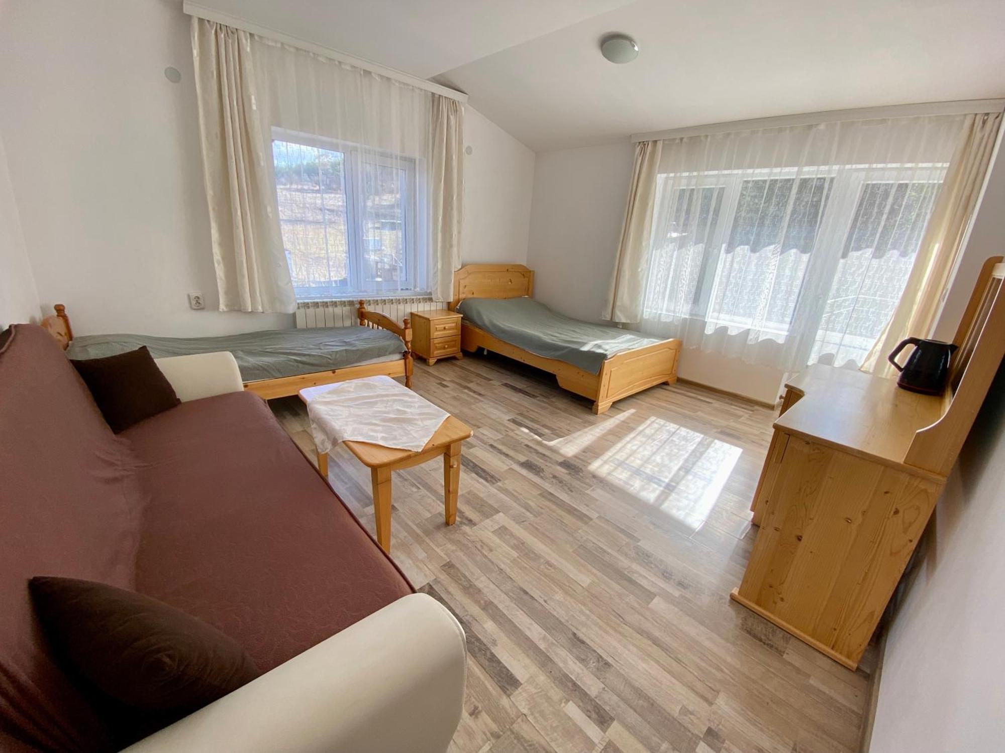 Къща За Гости "Марина Ливада" Velingrad Extérieur photo