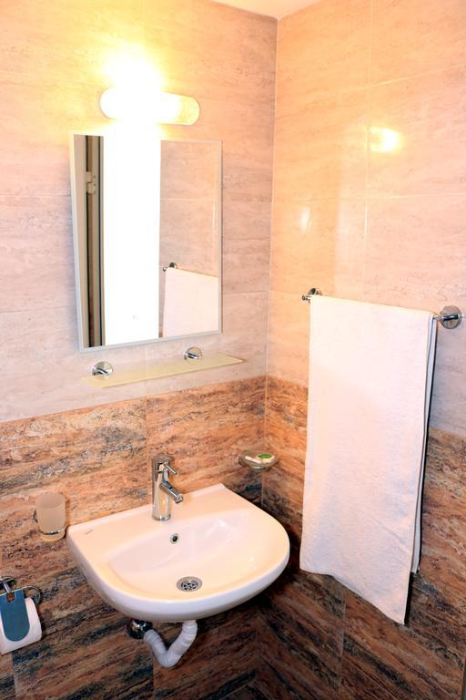 Къща За Гости "Марина Ливада" Velingrad Extérieur photo