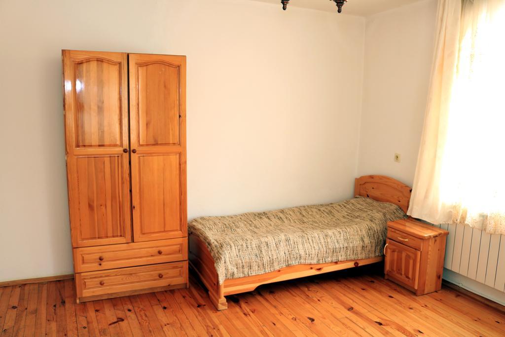 Къща За Гости "Марина Ливада" Velingrad Extérieur photo