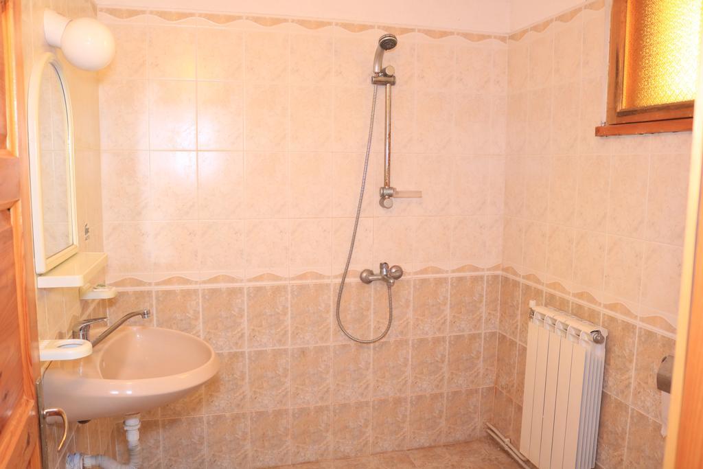 Къща За Гости "Марина Ливада" Velingrad Extérieur photo